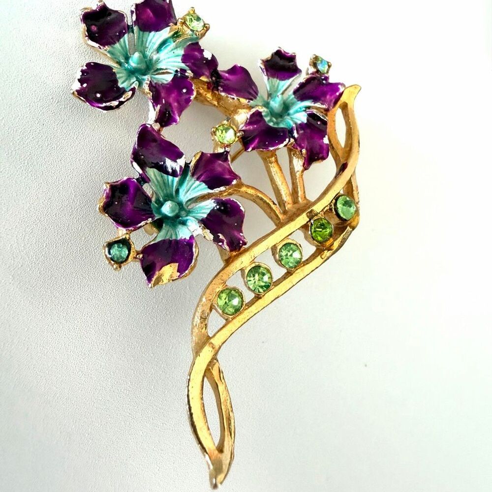 Vintage Beatrix B.J. Floral Brooch Pin